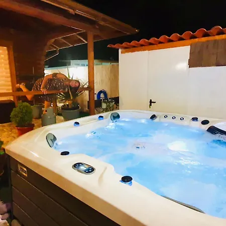 בית נופש Wild House